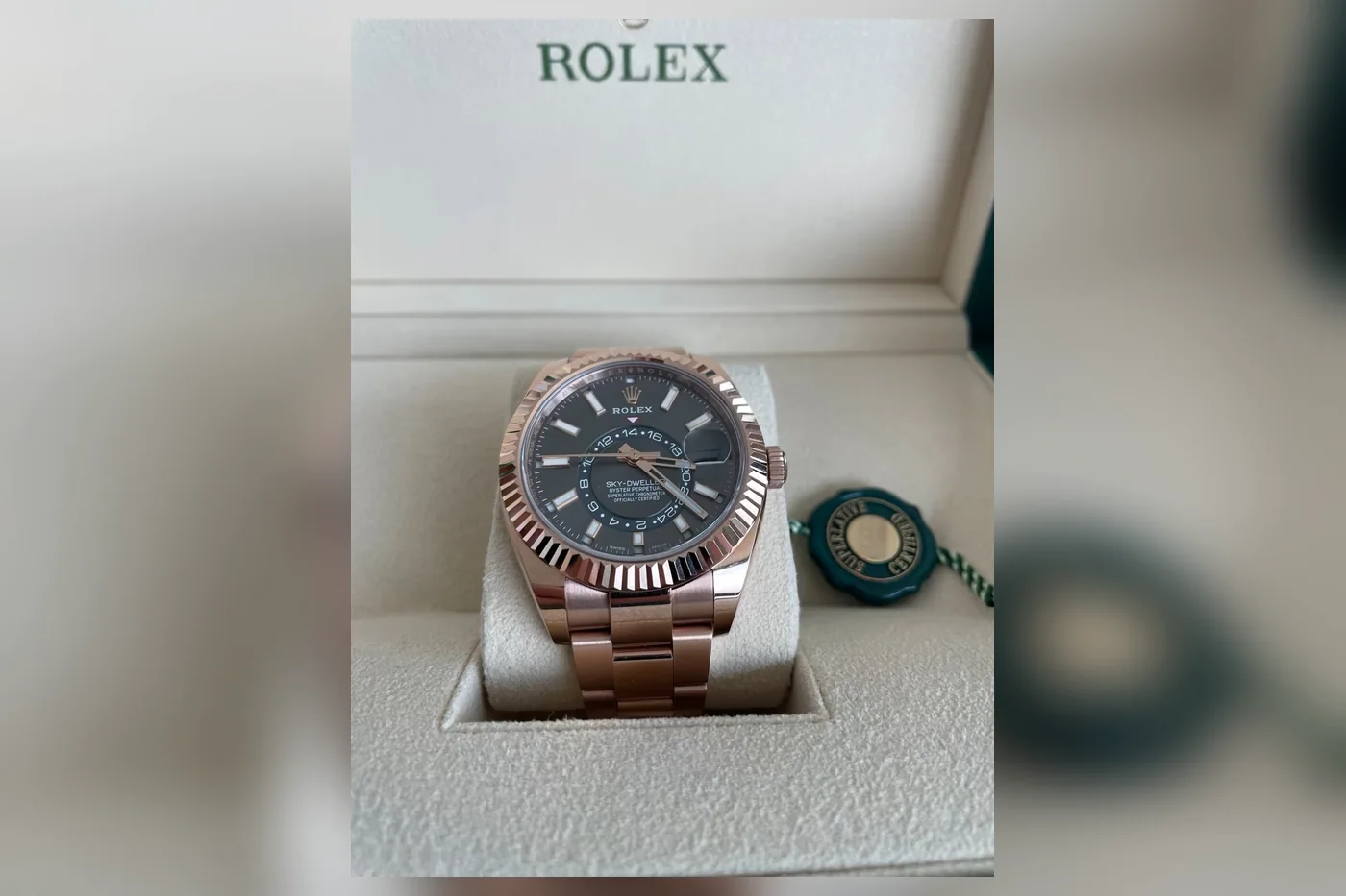 Rolex Sky-Dweller Everose-Gold, Wertgegenstand aus Insolvenzverwertung