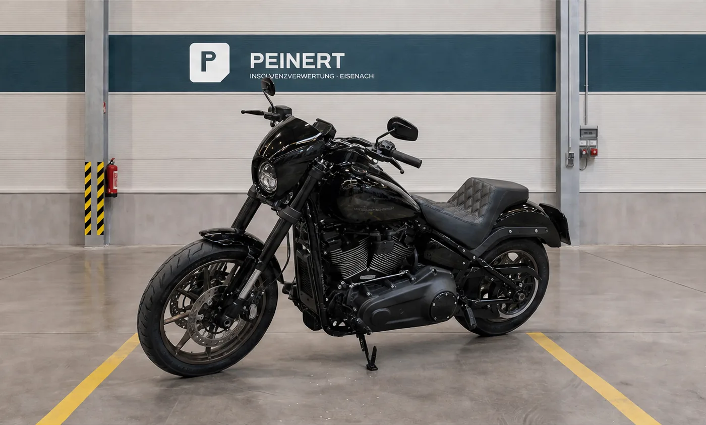 Harley-Davidson Low Rider S 114 FXLRS in Schwarz, Halle Eisenach-Stregda