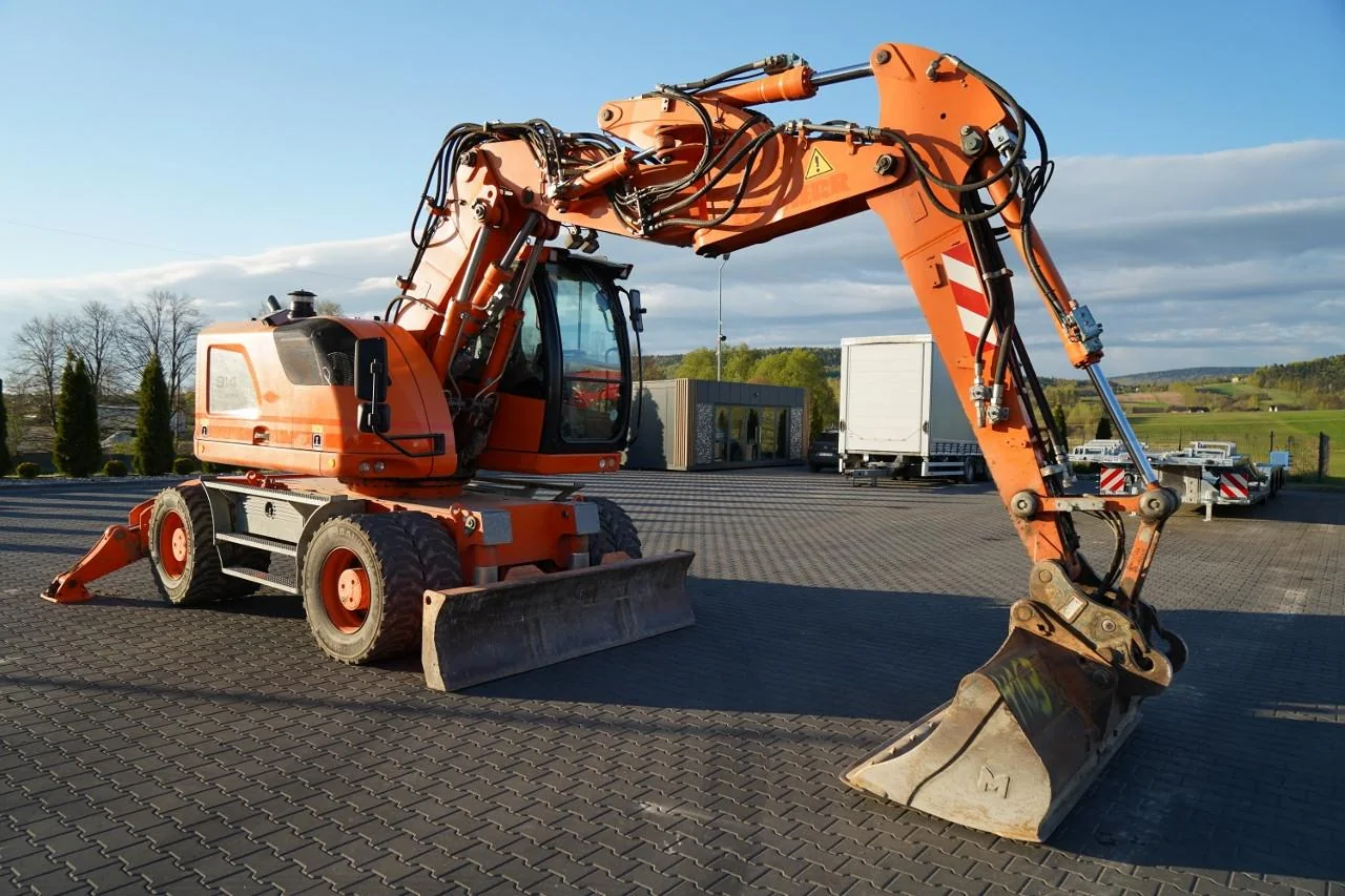 Liebherr A914 Compact aus Insolvenzverwertung